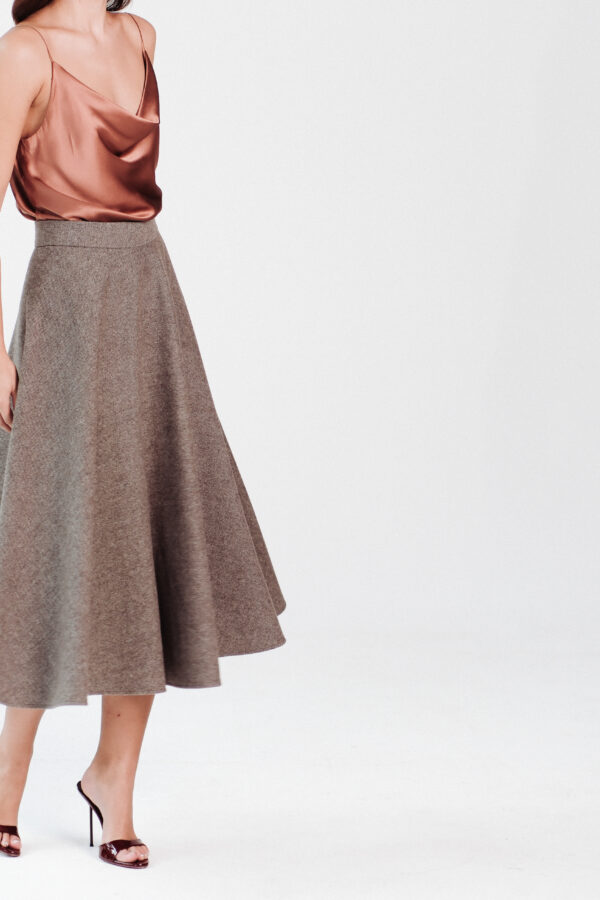 Fluttering Wool A Skirt