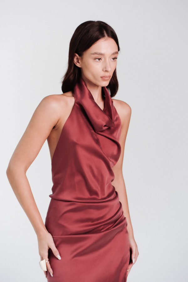 Elegant Tail Dress - Burgundy